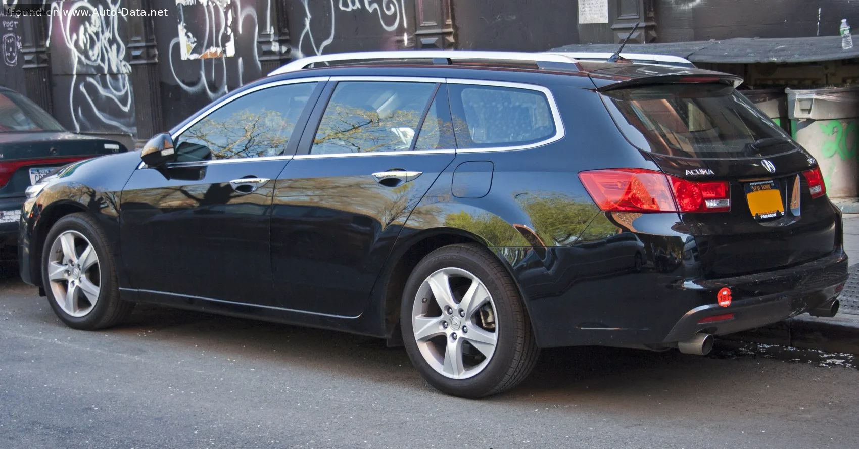Acura TSX TSX II Sport Wagon (CU2, facelift 2010)