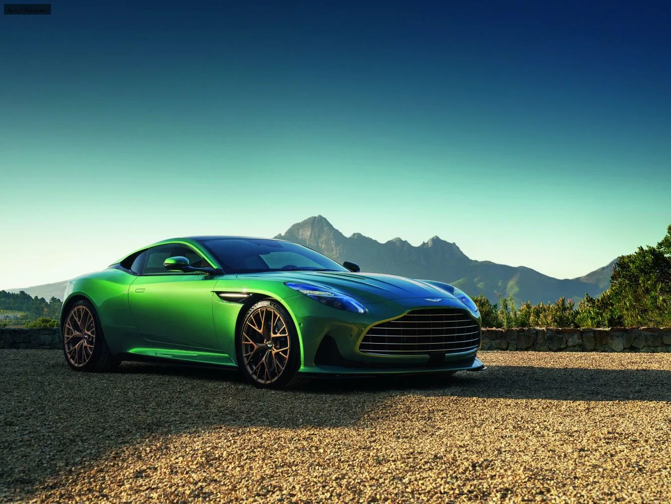 Aston Martin DB12 DB12