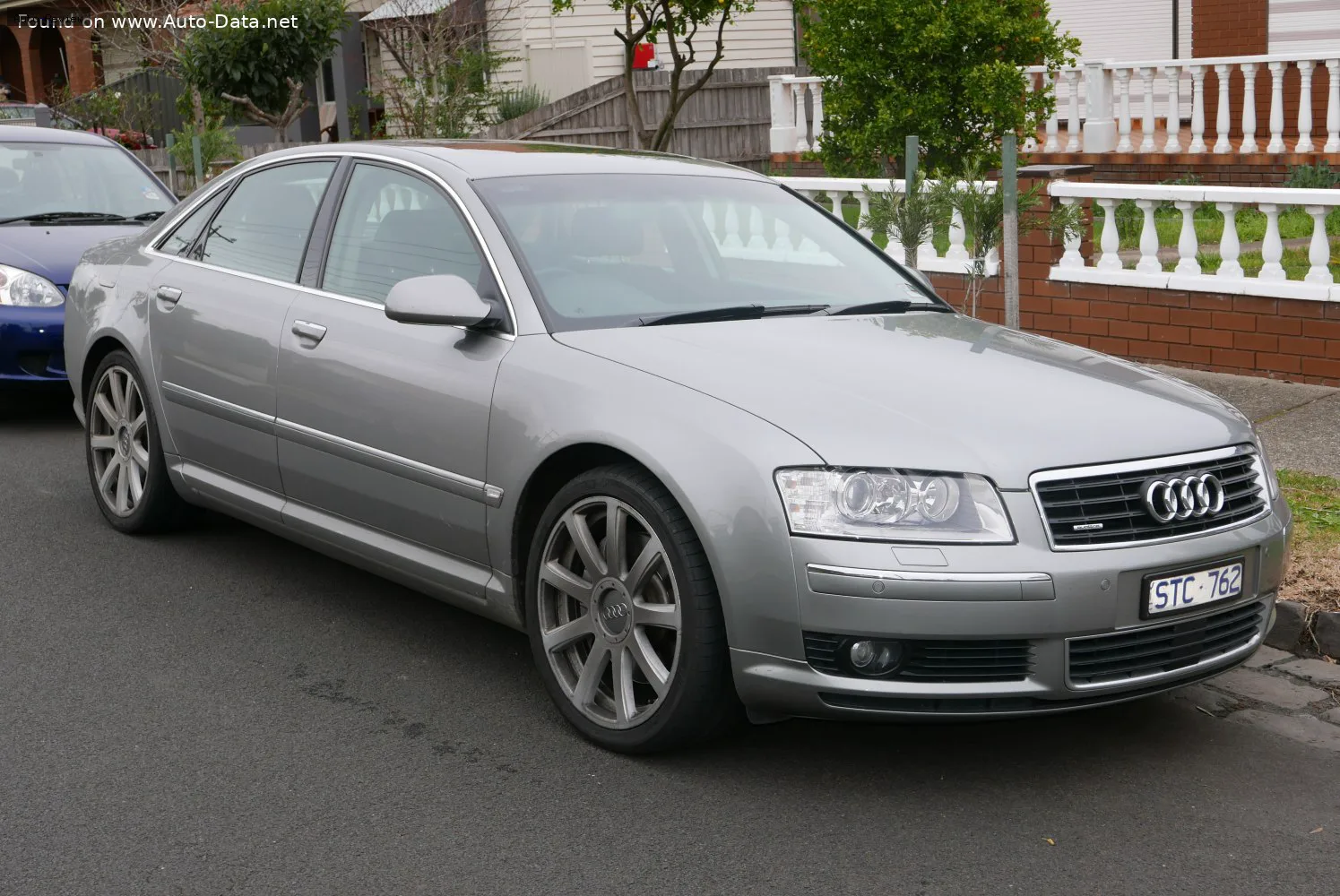 Audi A8 A8 (D3, 4E)