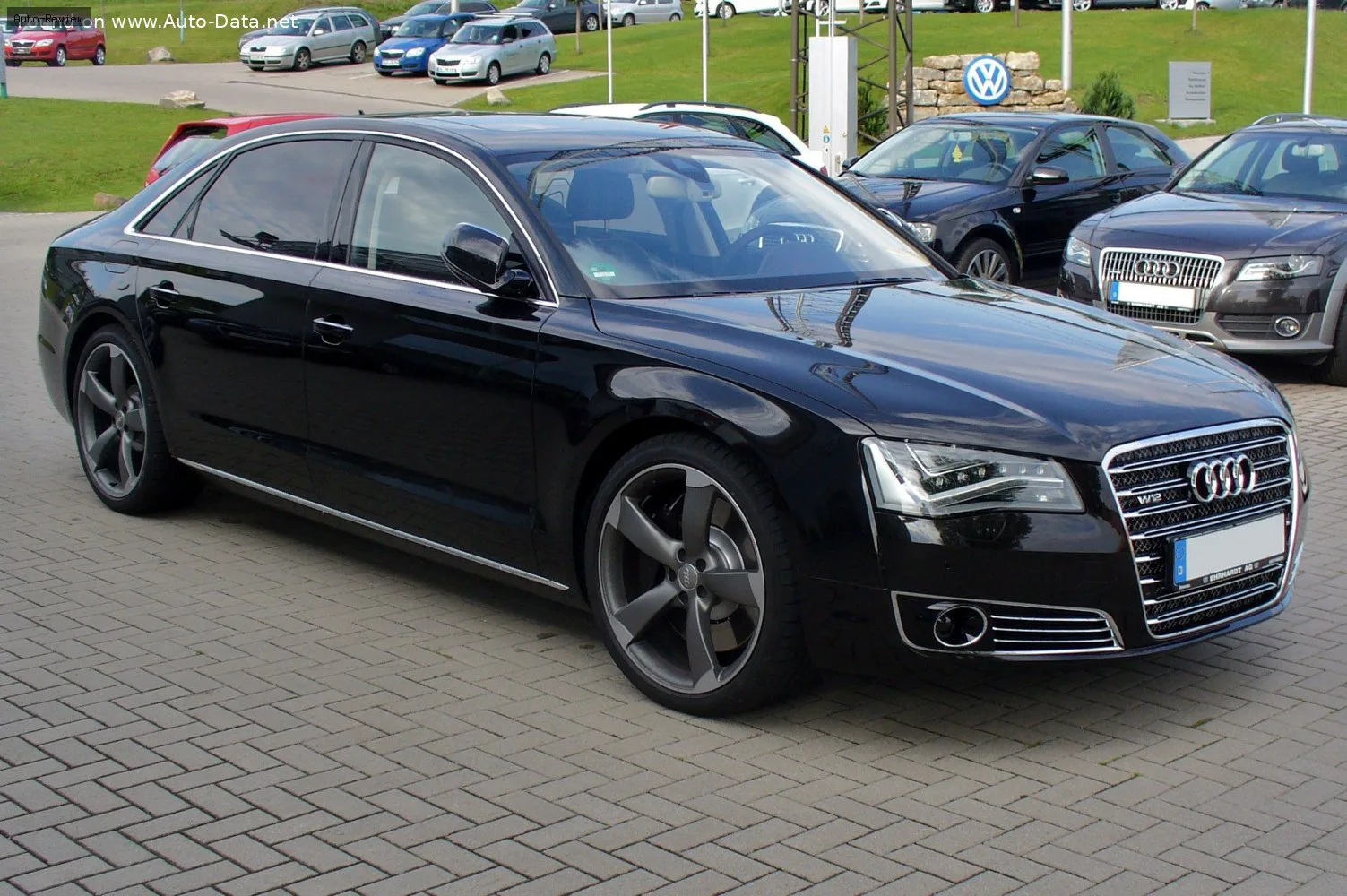 Audi A8 A8L (D4, 4H)
