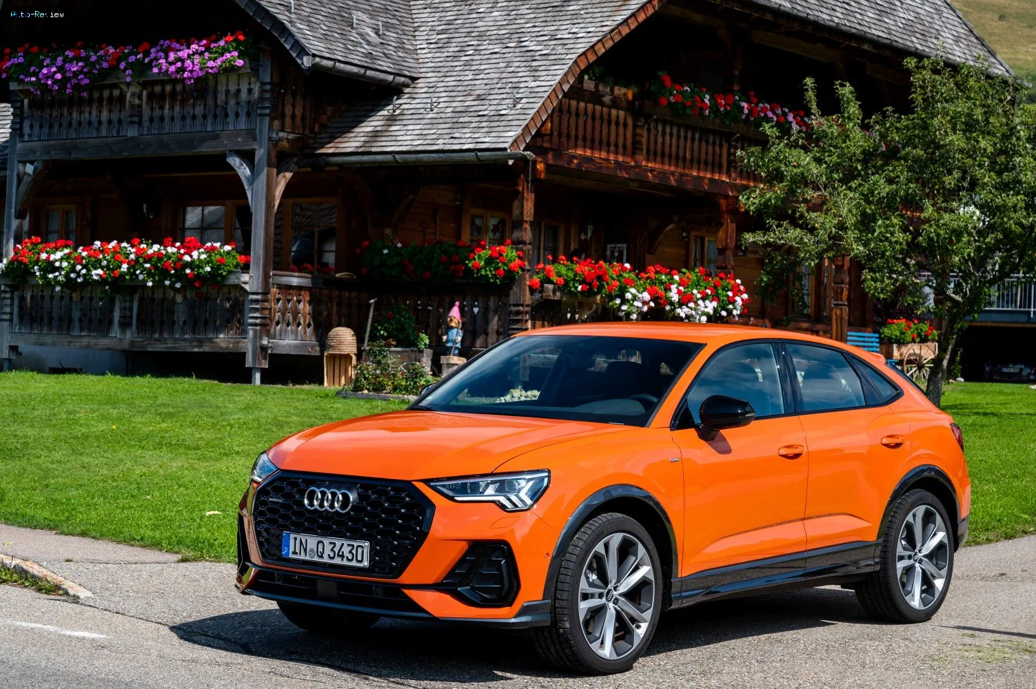 Audi Q3 Q3 II Sportback (F3)