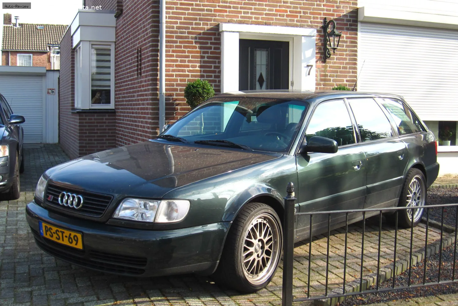 Audi S6 S6 Avant (4A,C4)