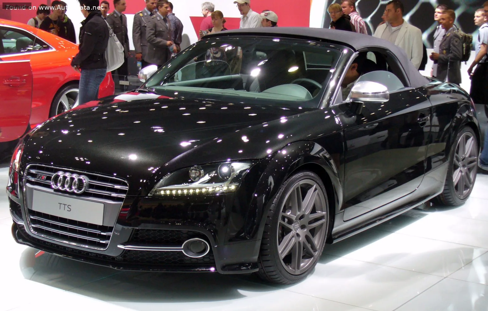 Audi TT TTS Roadster (8J, facelift 2010) — фото 2