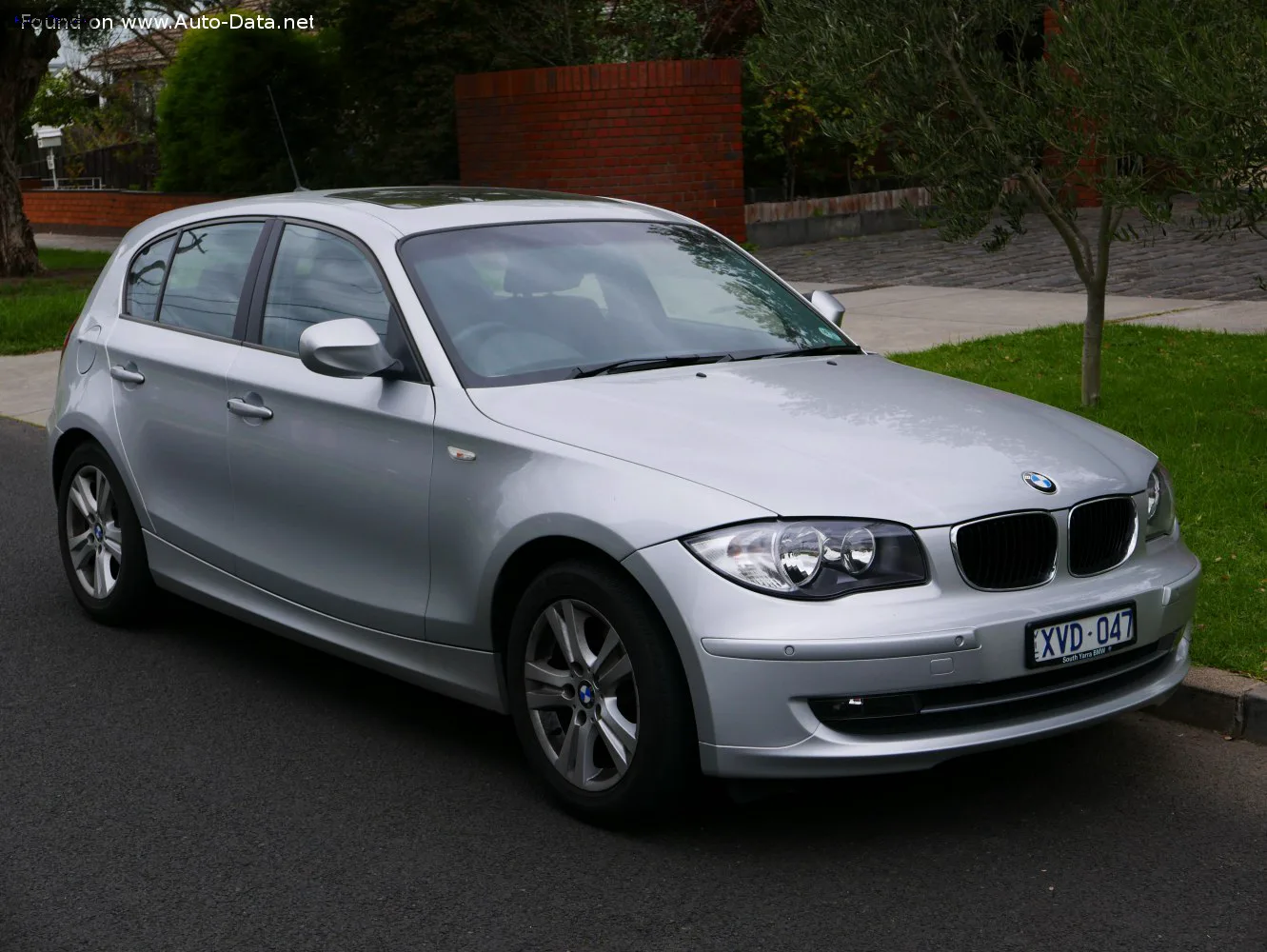 BMW 1 Серии 1 Серии Hatchback 5dr (E87 LCI, facelift 2007)