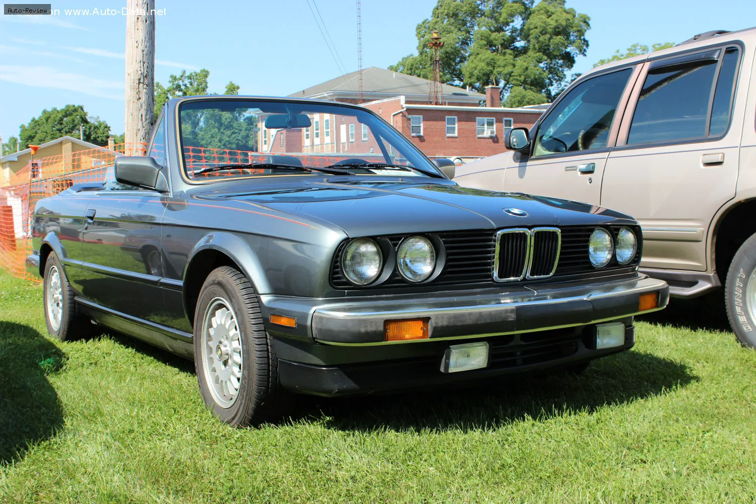 BMW 3 Серии 3 Серии Cabrio (E30) — фото 2
