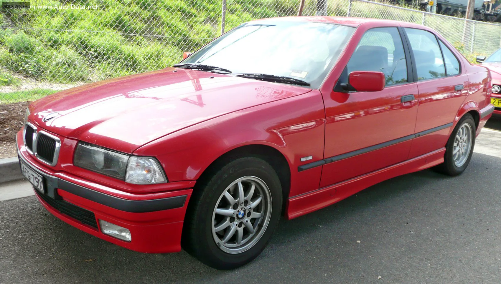 BMW 3 Серии 3 Серии Sedan (E36)