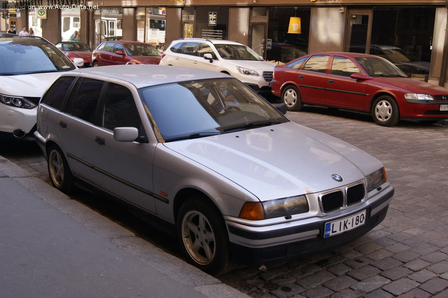 BMW 3 Серии 3 Серии Touring (E36)