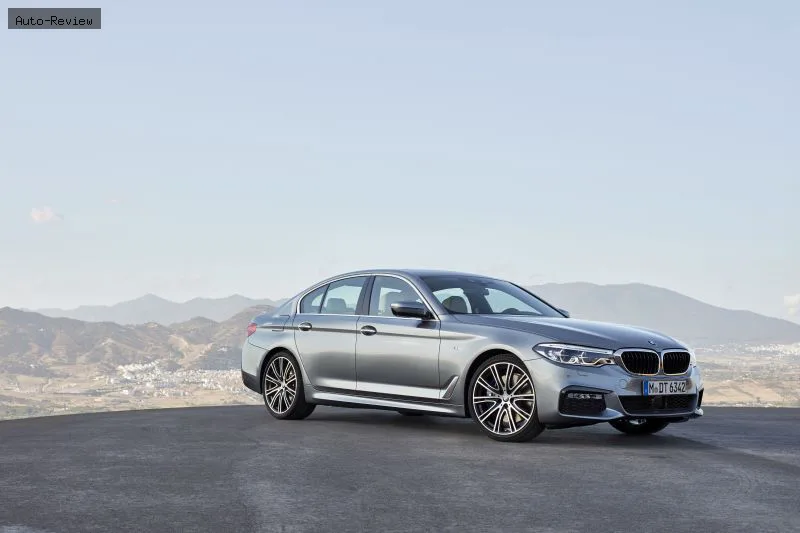 BMW 5 Серии 5 Серии Sedan (G30) — фото 3