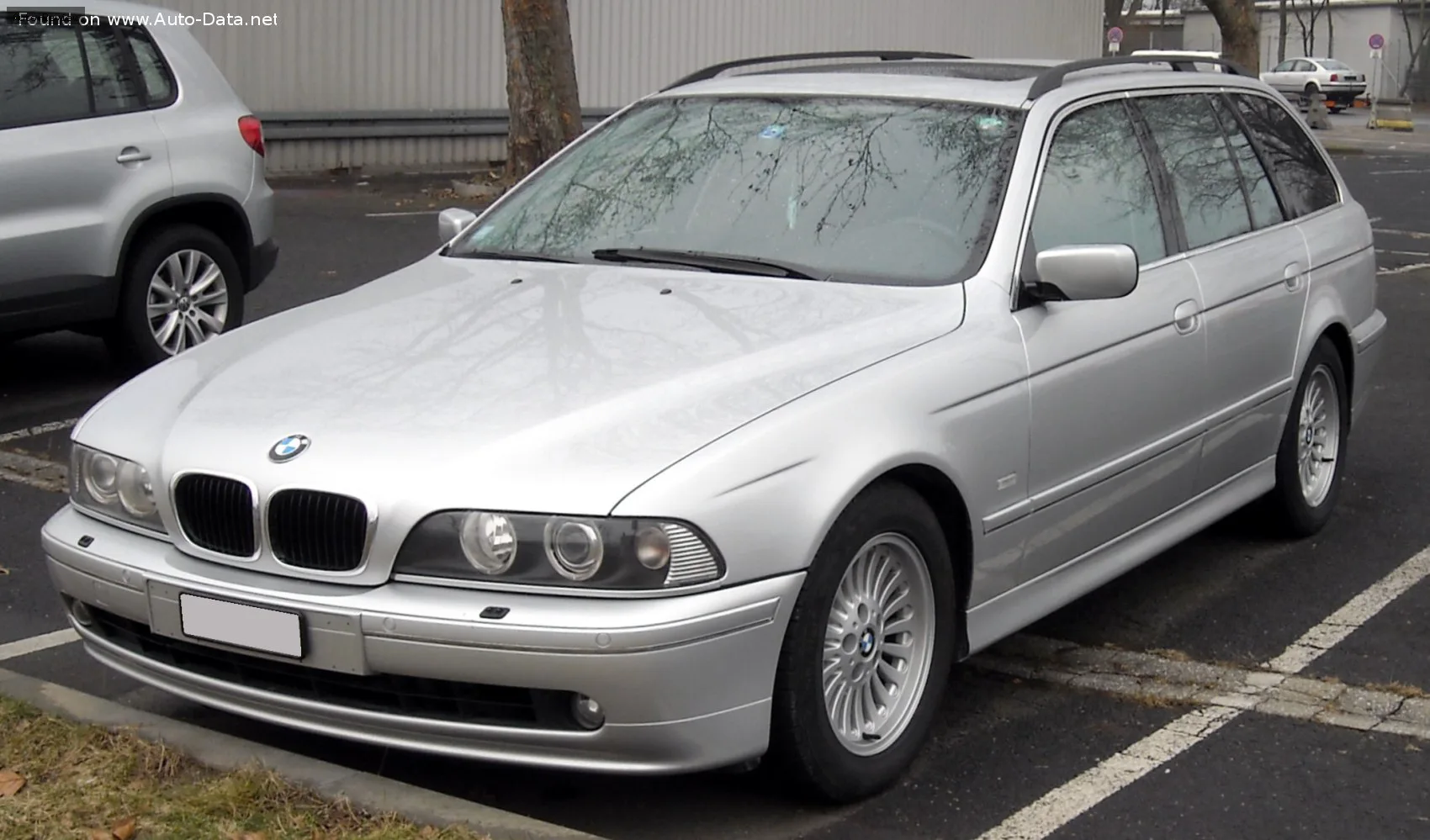 BMW 5 Серии 5 Серии Touring (E39, Facelift 2000) — фото 3