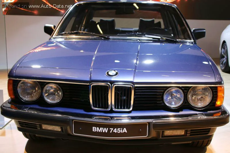 BMW 7 Серии 7 Серии (E23, facelift 1983) — фото 2