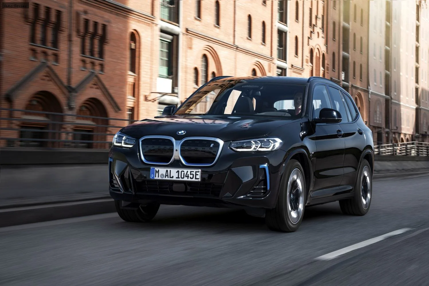 BMW iX3 iX3 (G08, facelift 2021) — фото 2
