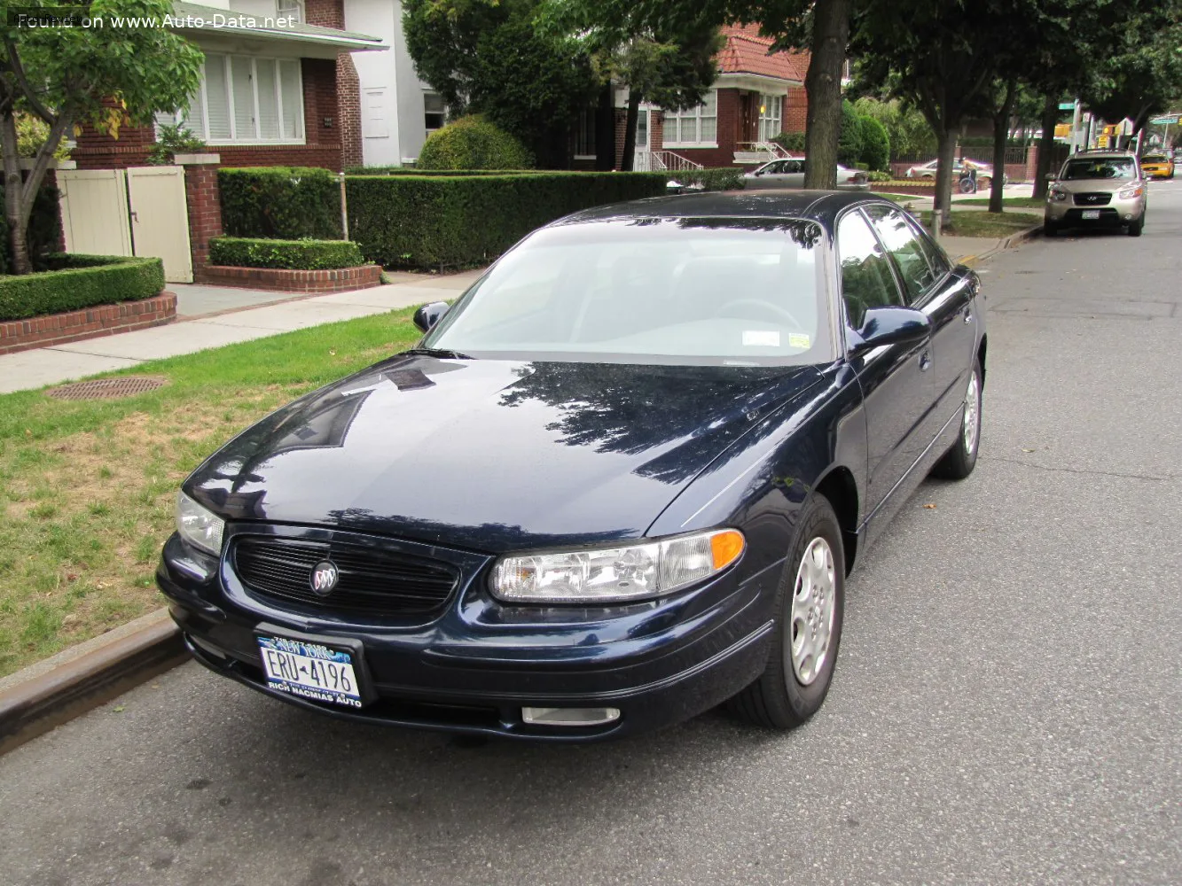 Buick Regal Regal IV Sedan