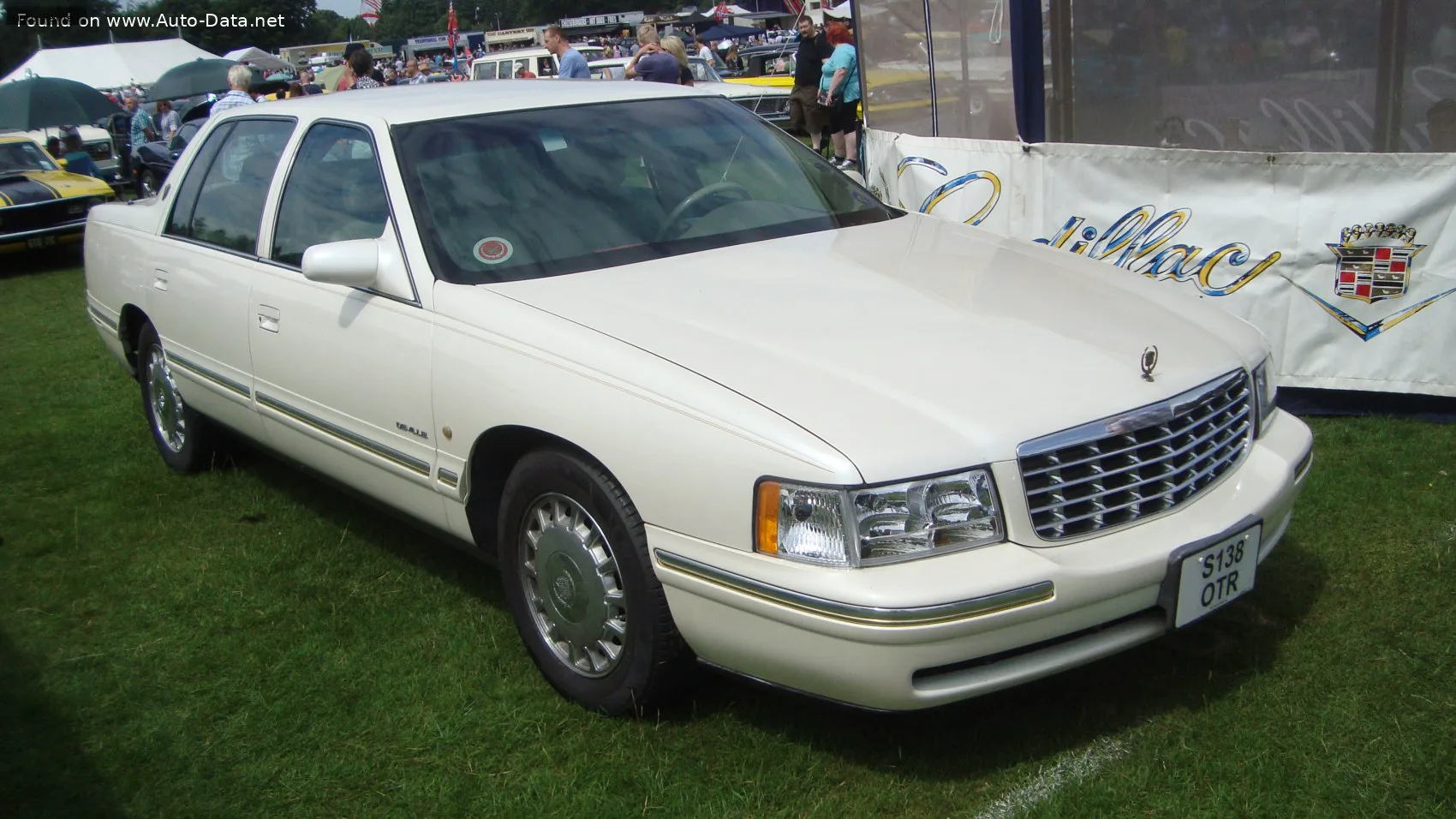 Cadillac DeVille DeVille