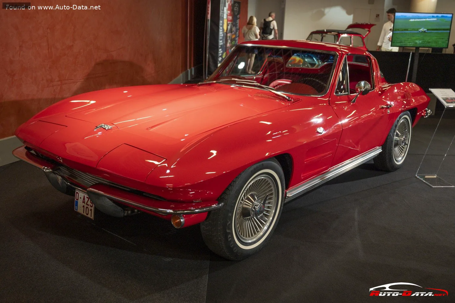 Chevrolet Corvette Corvette Coupe (C2)