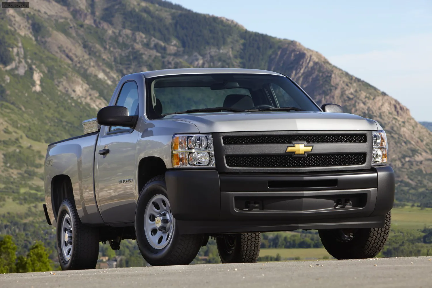 Chevrolet Silverado 2500 HD Silverado 2500 HD II (GMT900, facelift 2011) Regular Cab Long Box