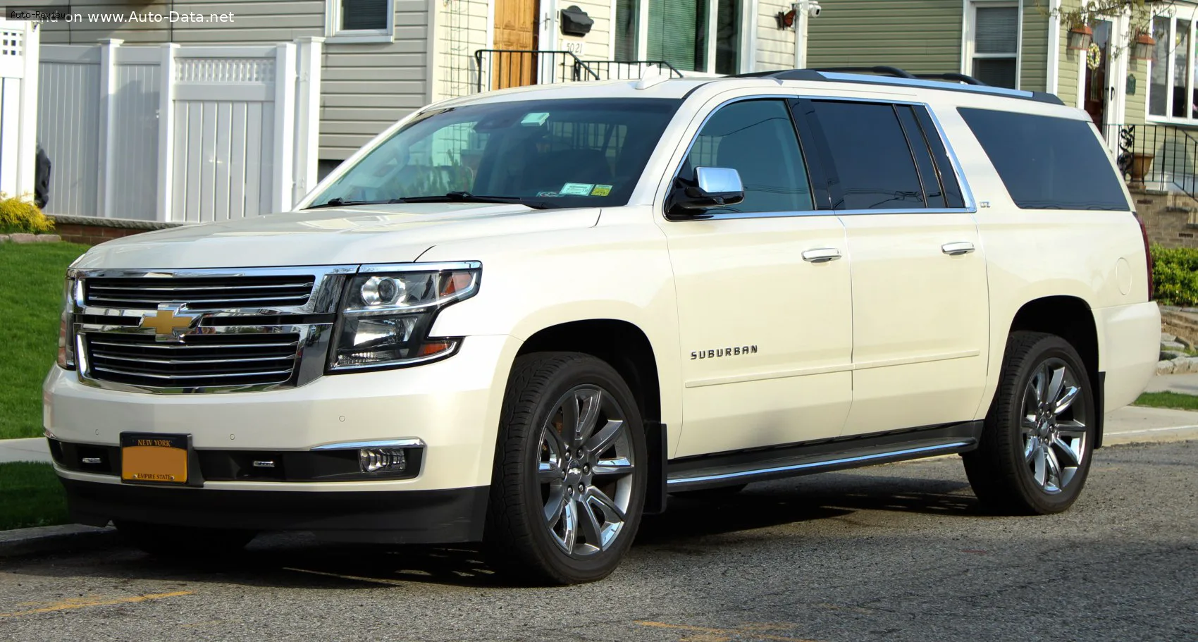 Chevrolet Suburban Suburban (GMTK2YC/G)