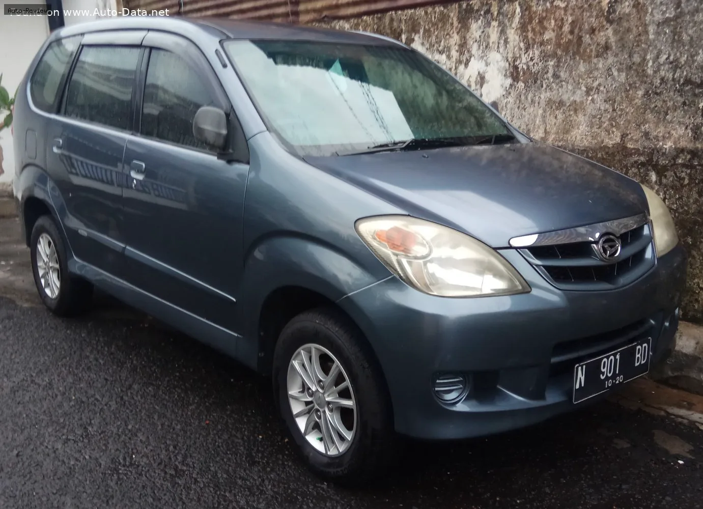 Daihatsu Xenia Xenia I (F600)