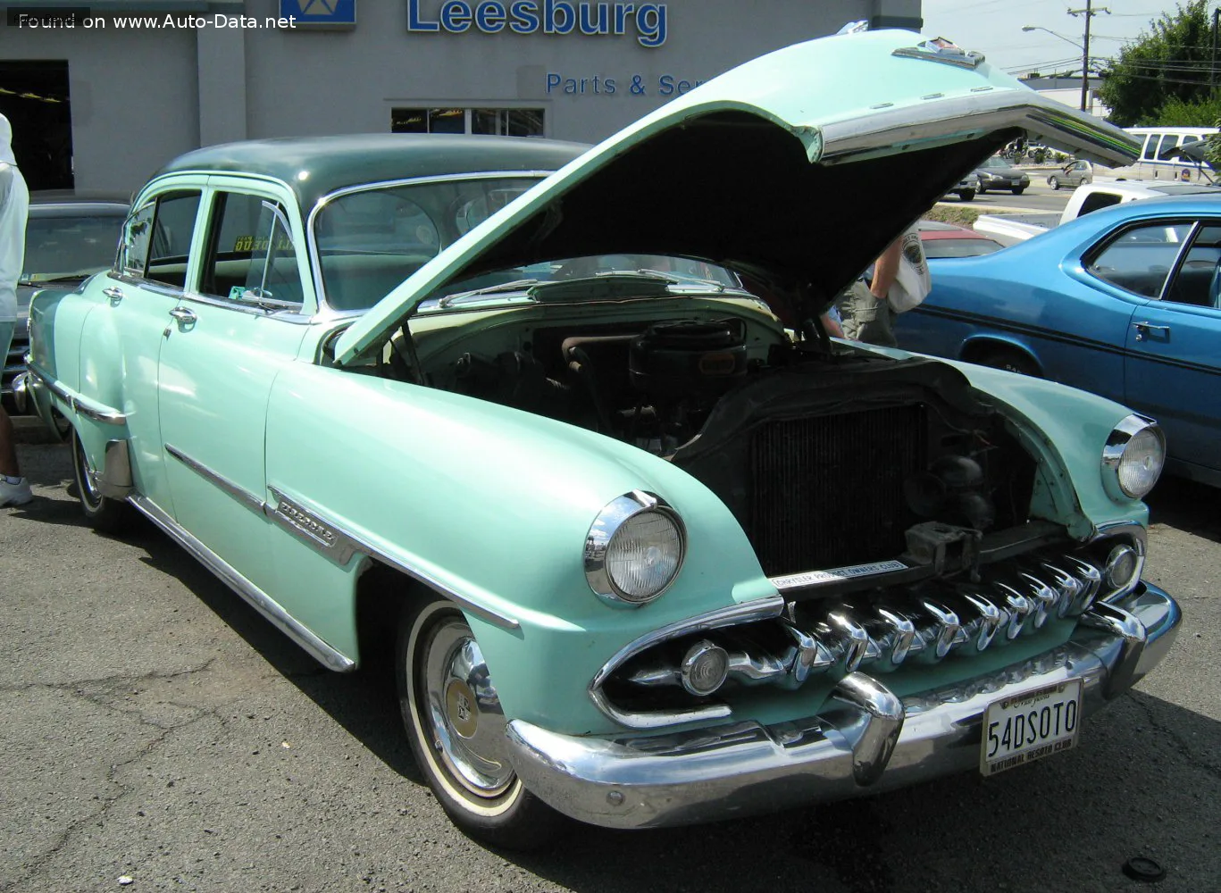 DeSoto Firedome Firedome Four-Door Sedan (facelift 1954)