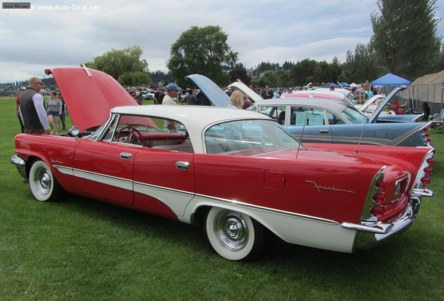 DeSoto Firedome Firedome III Four-Door Sportsman