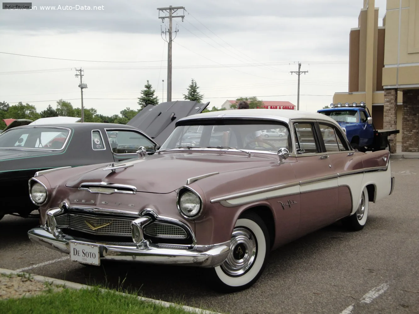 DeSoto Fireflite Fireflite II Four-Door Sedan
