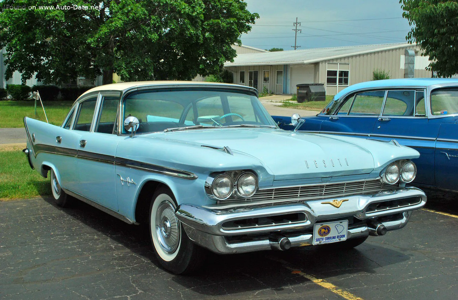 DeSoto Fireflite Fireflite III Four-Door Sedan (facelift 1959)