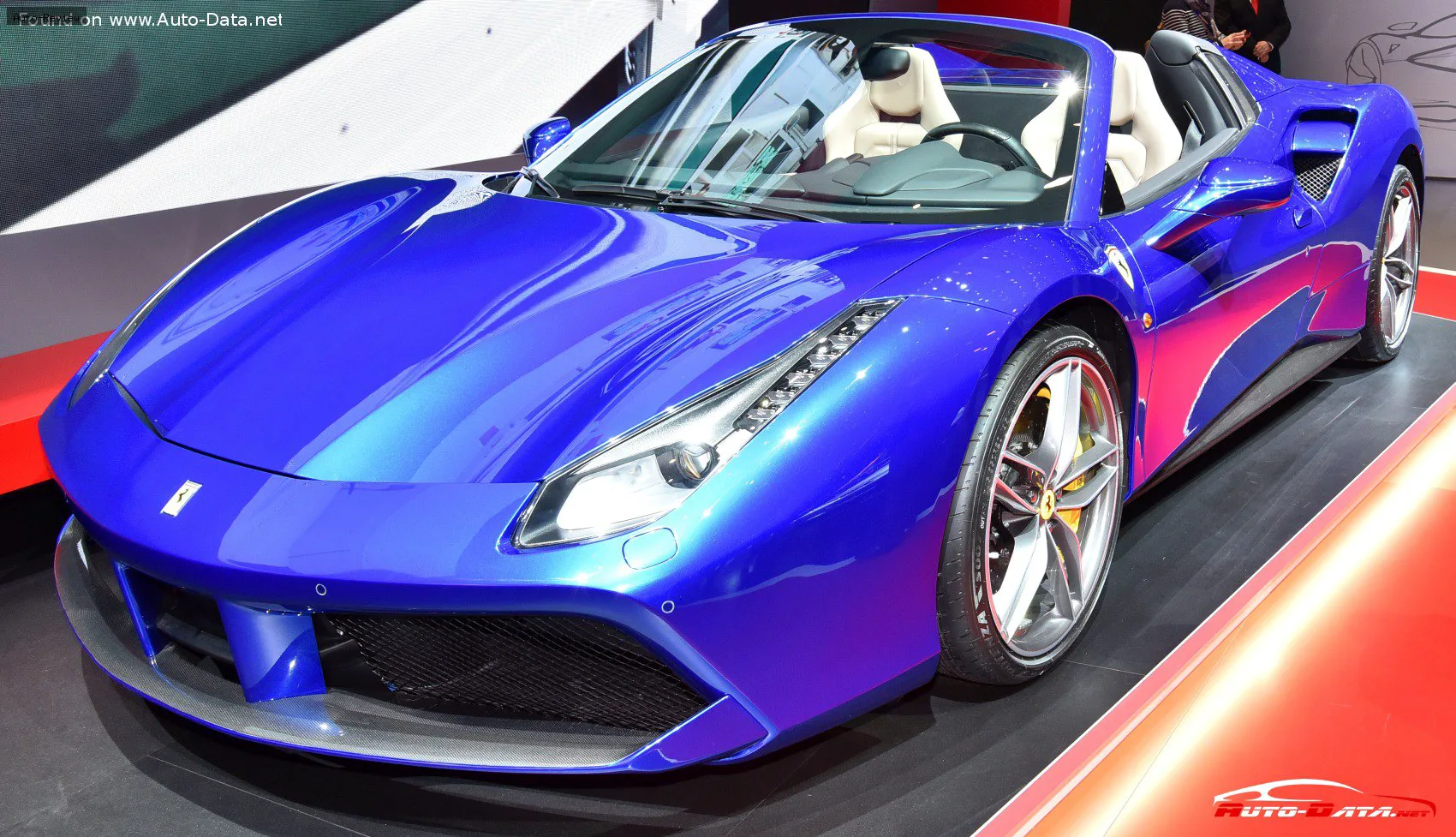 Ferrari 488 488 Spider