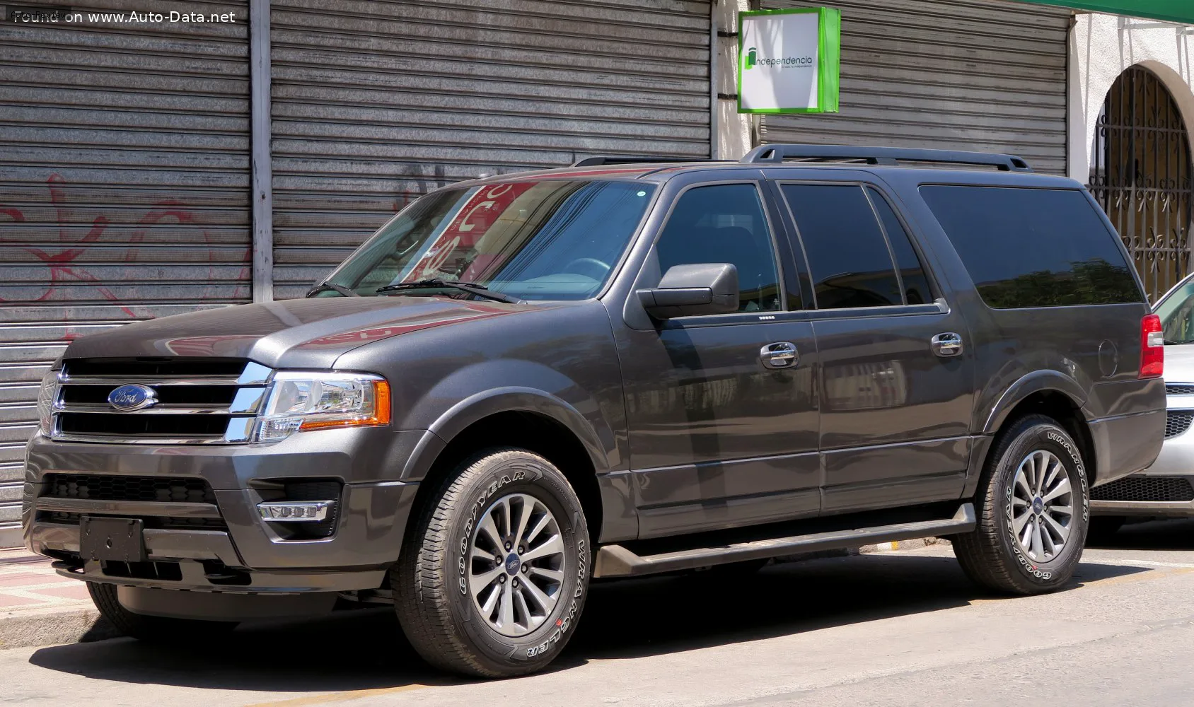 Ford Expedition Expedition III EL (U3542, facelift 2014) — фото 3