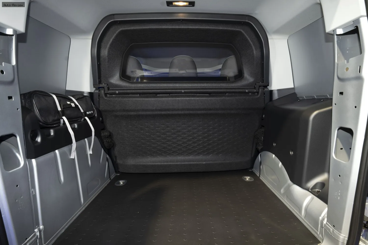 Ford Transit Connect Transit Connect III FlexCab L2