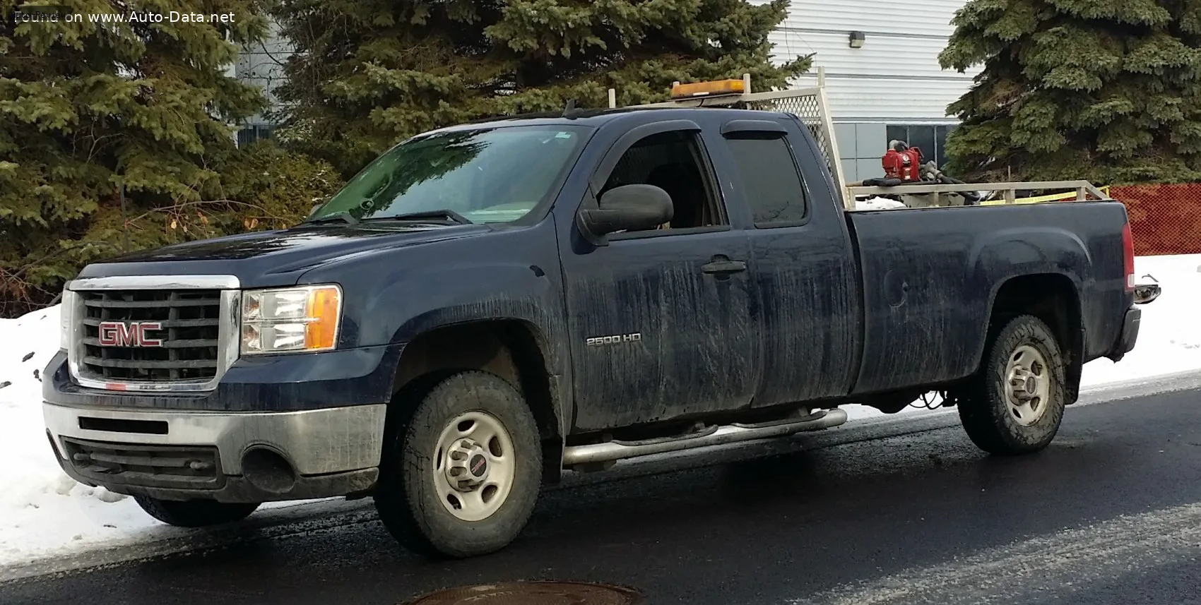 GMC Sierra 2500HD Sierra 2500HD III (GMT900) Extended Cab Long Box