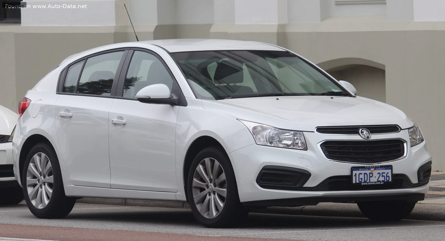 Holden Cruze Cruze Hatch (JH, facelift 2015)