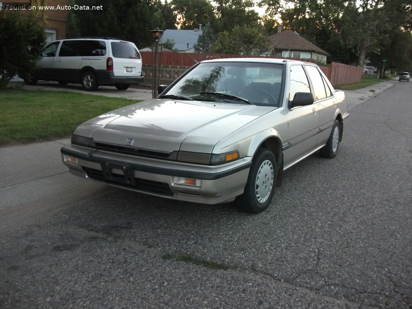 Honda Accord Accord III (CA4,CA5)