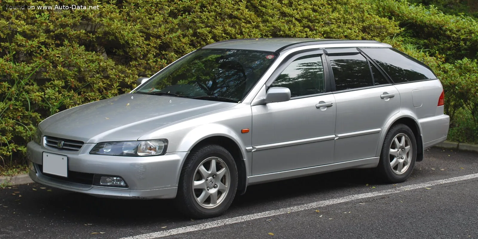 Honda Accord Accord VI Wagon — фото 2