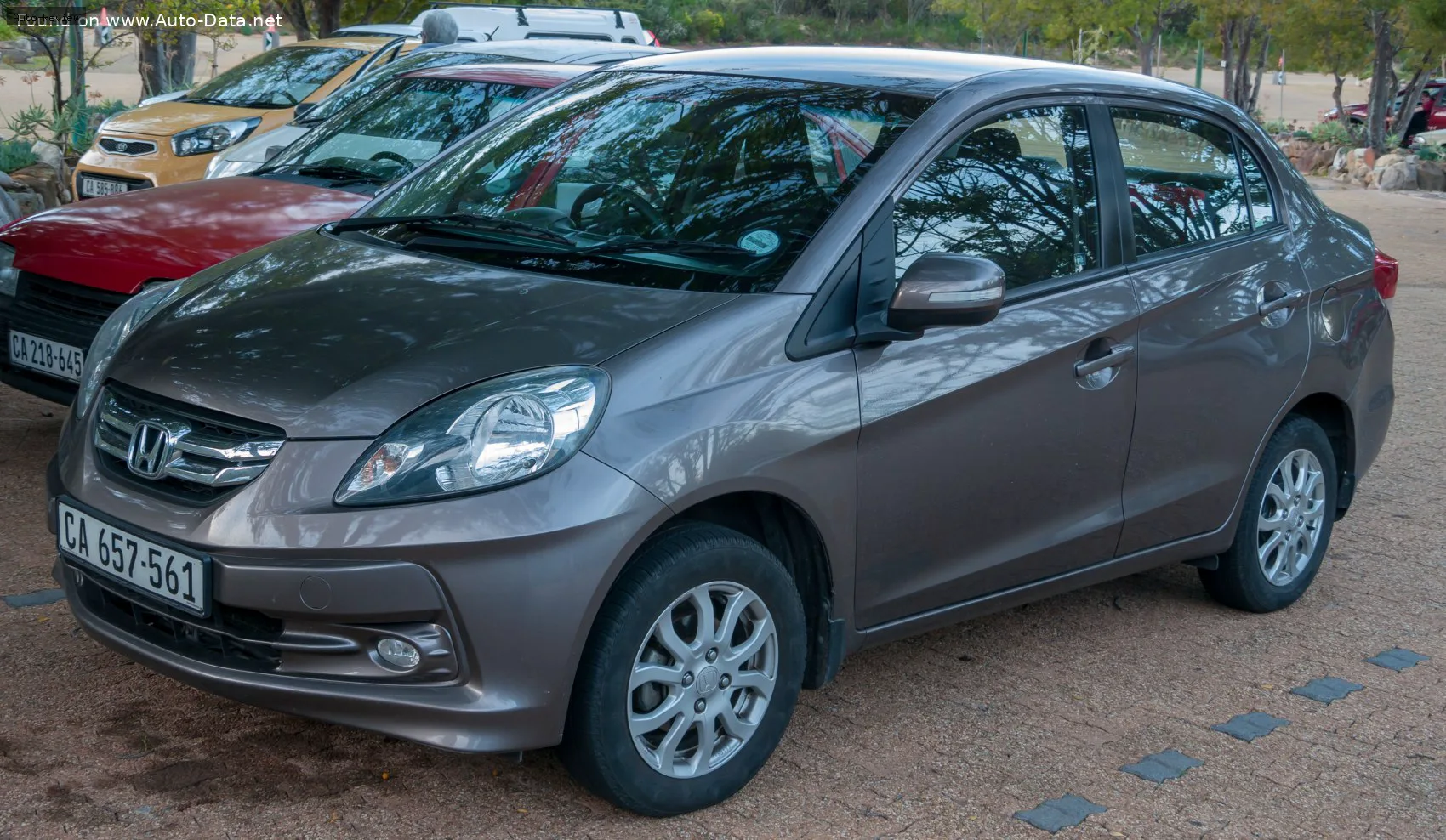 Honda Amaze Amaze I — фото 2