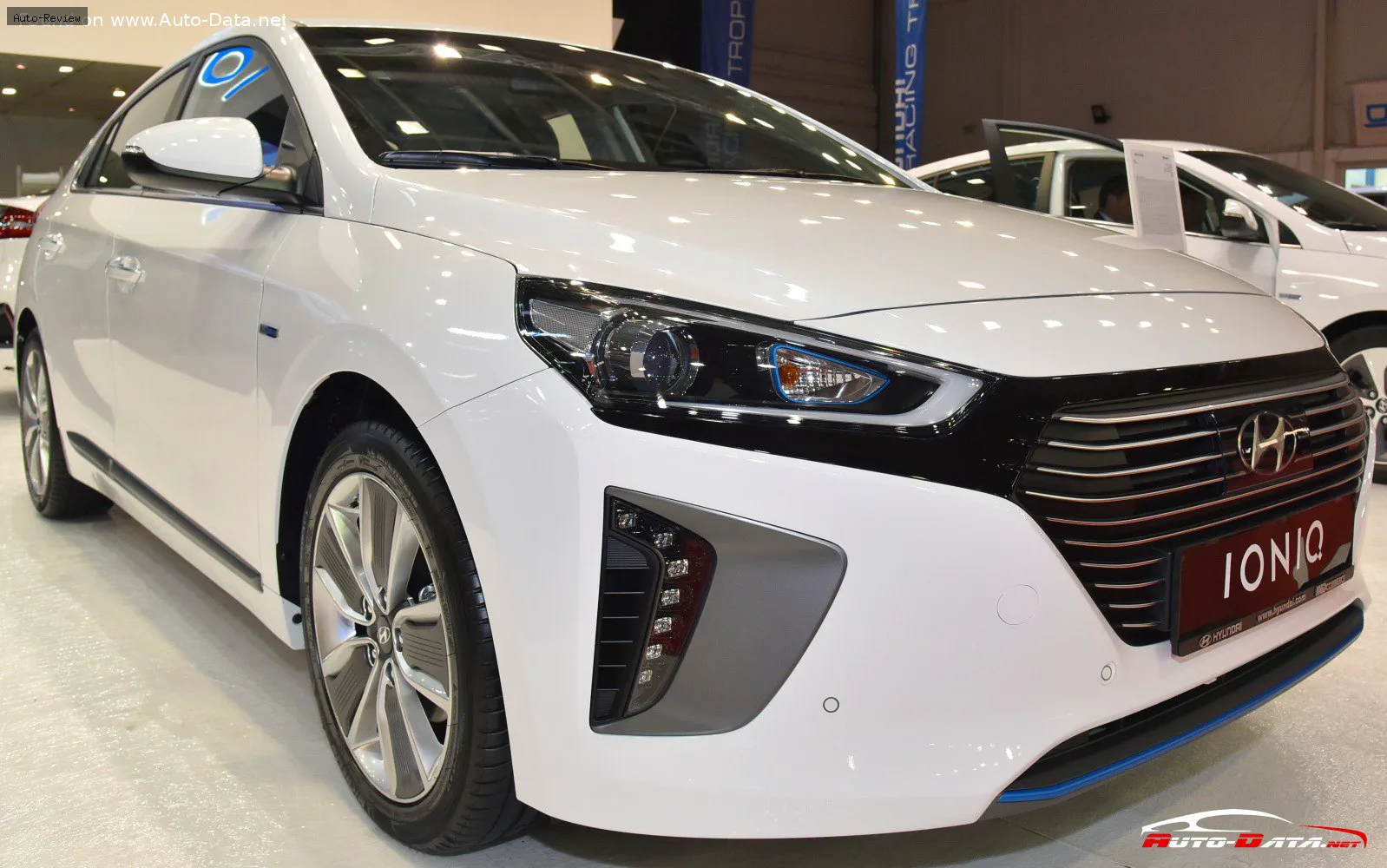 Hyundai IONIQ IONIQ