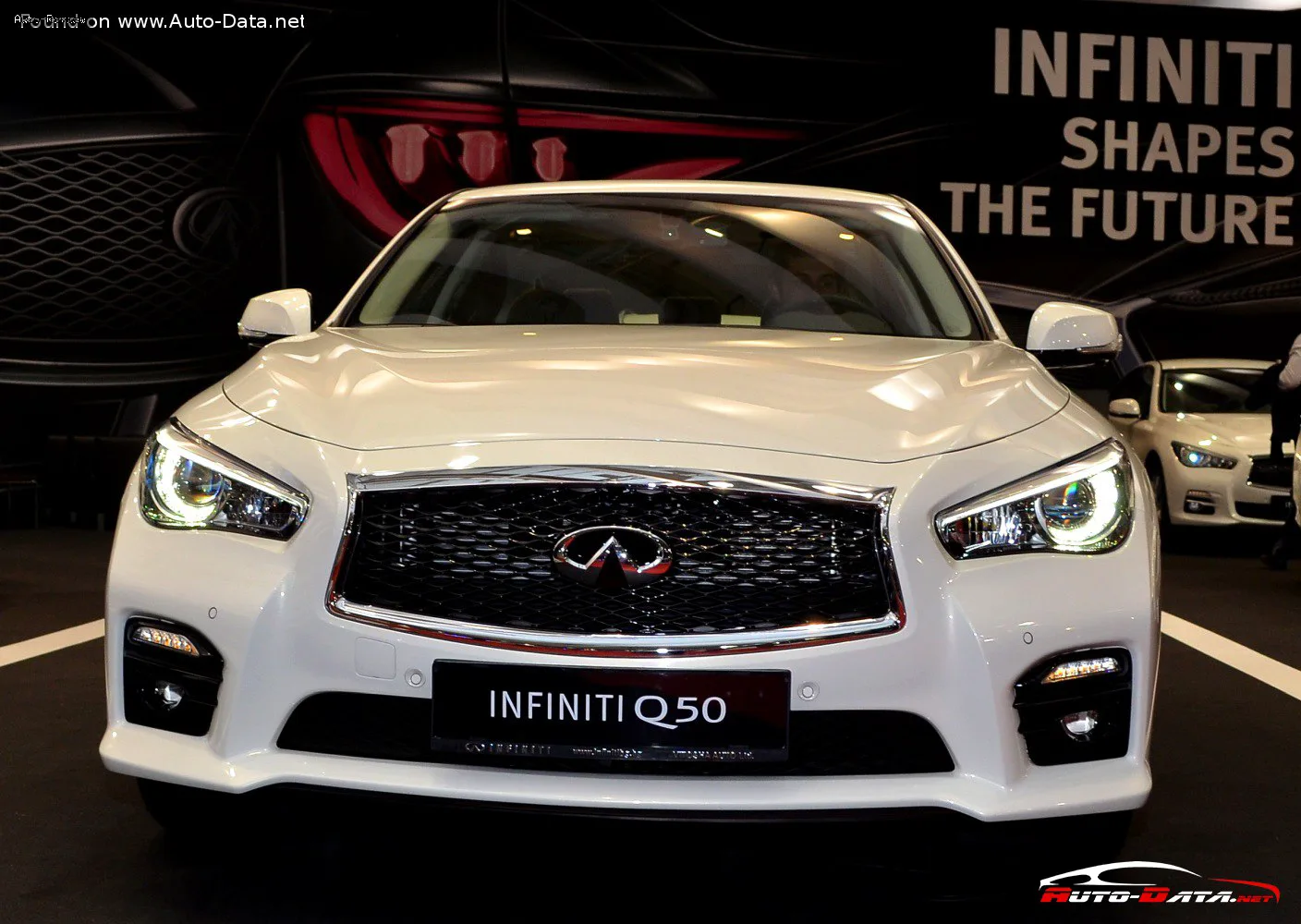Infiniti Q50 Q50