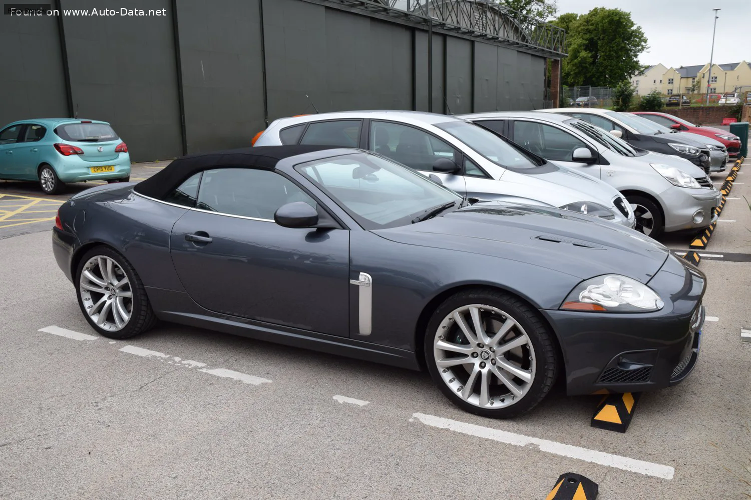 Jaguar XK XK Convertible (X150)