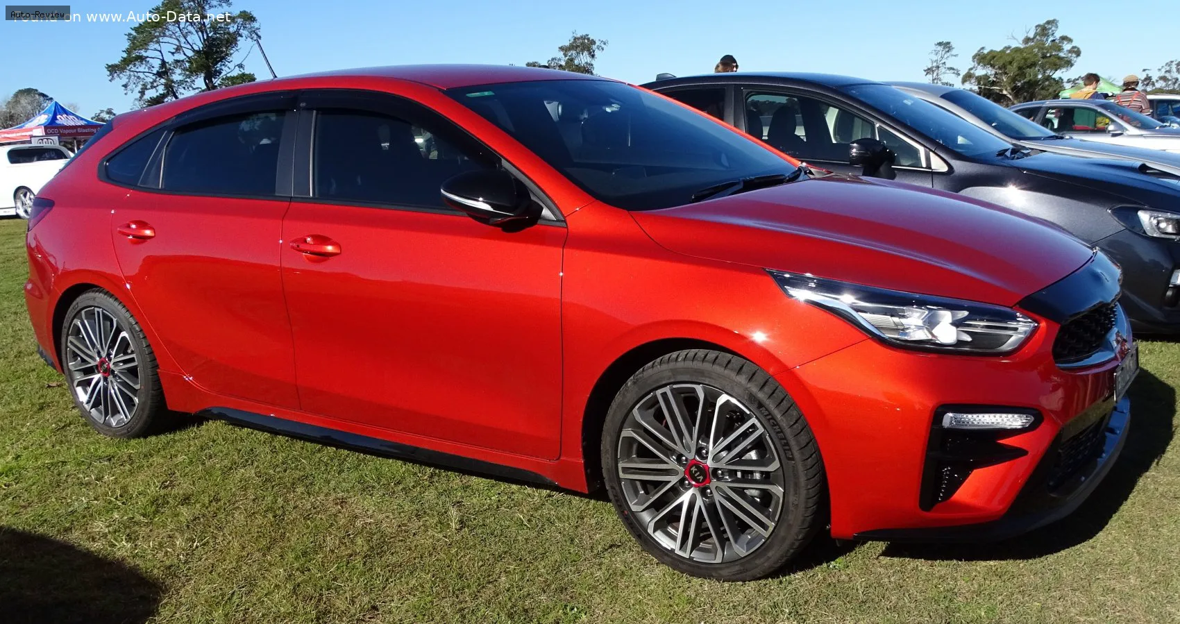 Kia Cerato Cerato IV Hatchback — фото 3