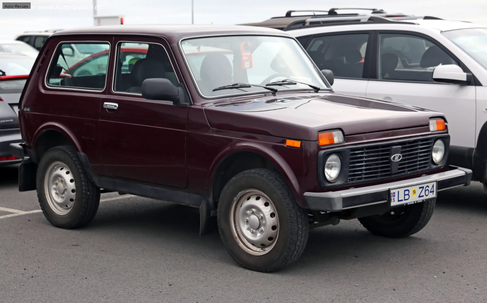 Lada Niva Niva 3-door (facelift 2009)
