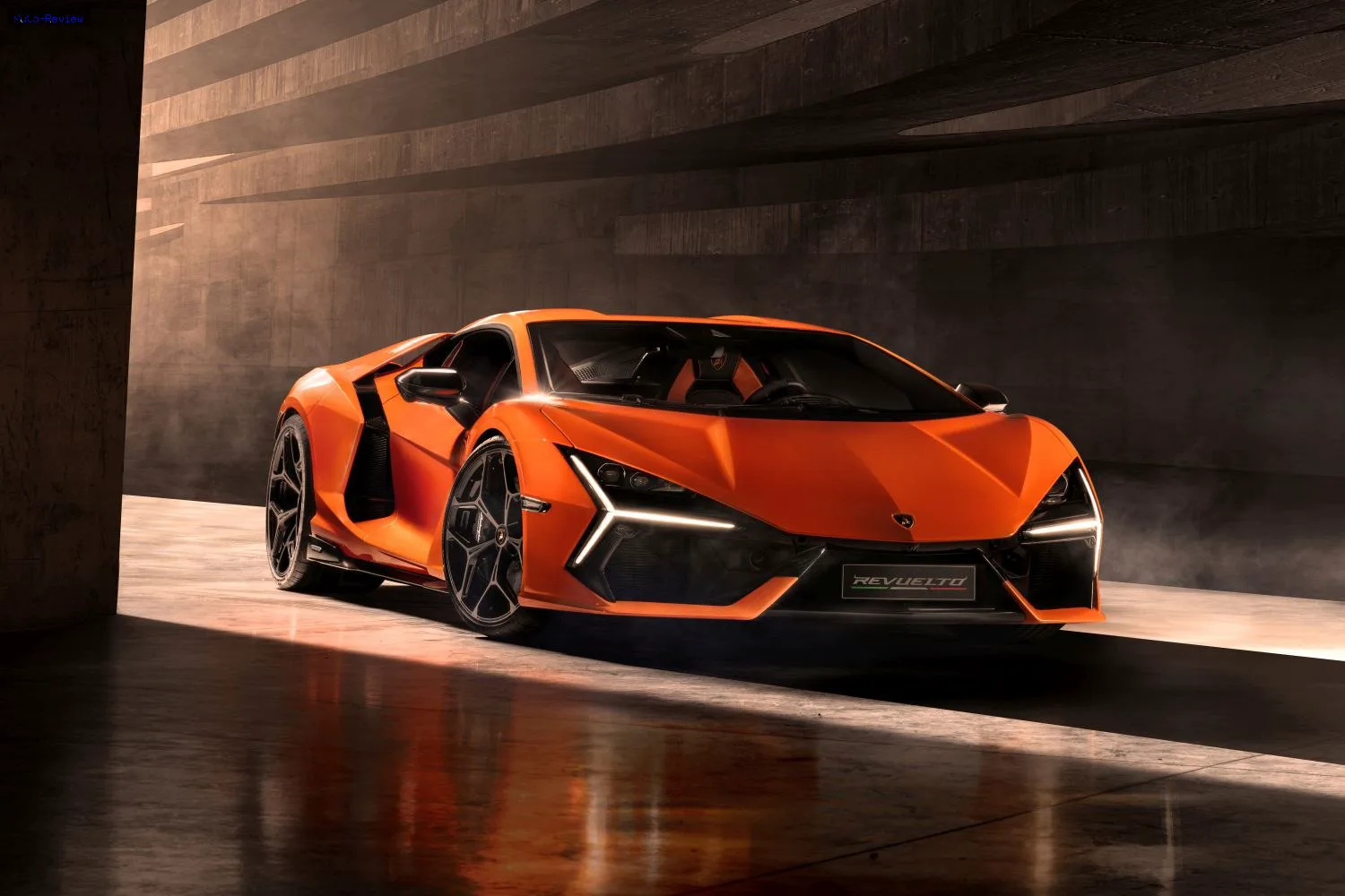 Lamborghini Revuelto Revuelto (LB744)