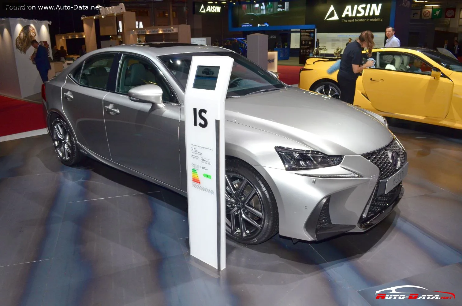 Lexus IS IS III (XE30, facelift 2016) — фото 2