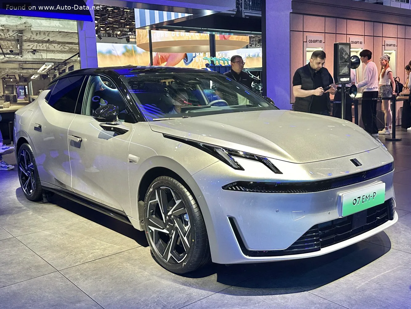 Lynk & Co 07 07