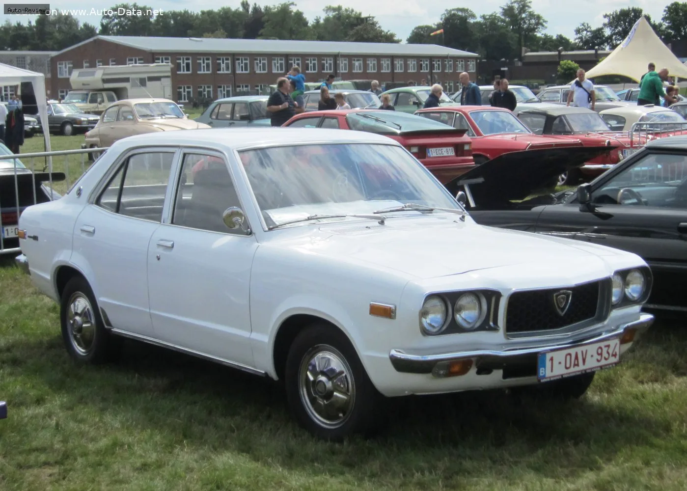 Mazda RX-3 RX-3 Sedan (S102A)