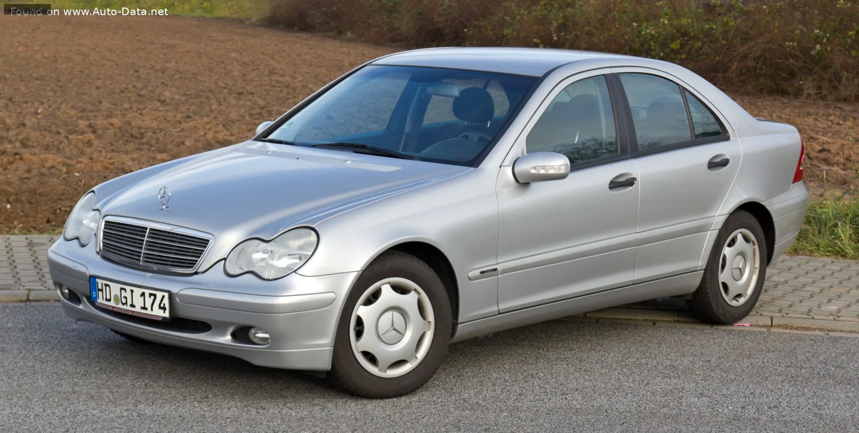 Mercedes-Benz C-Класс C-Класс (W203) — фото 3