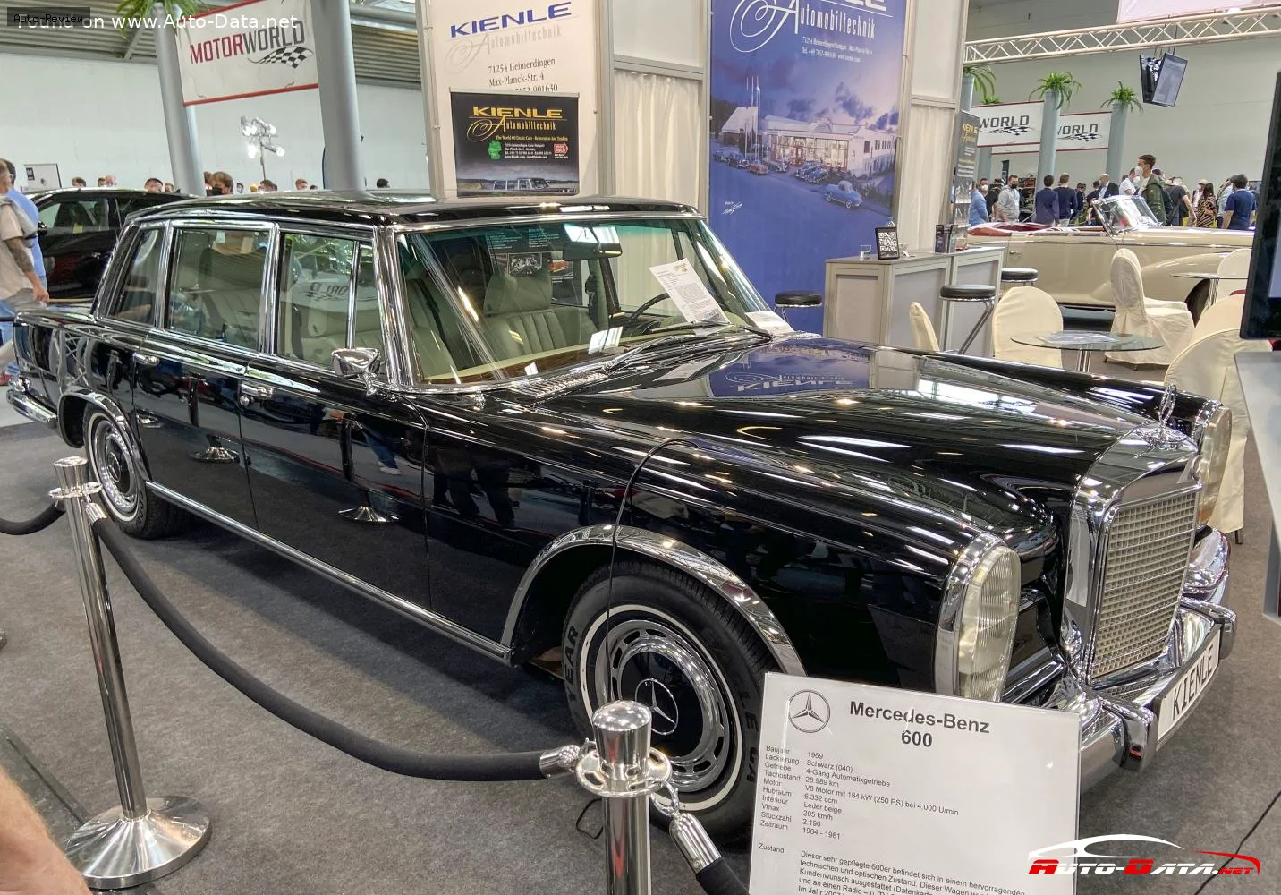 Mercedes-Benz W100 W100