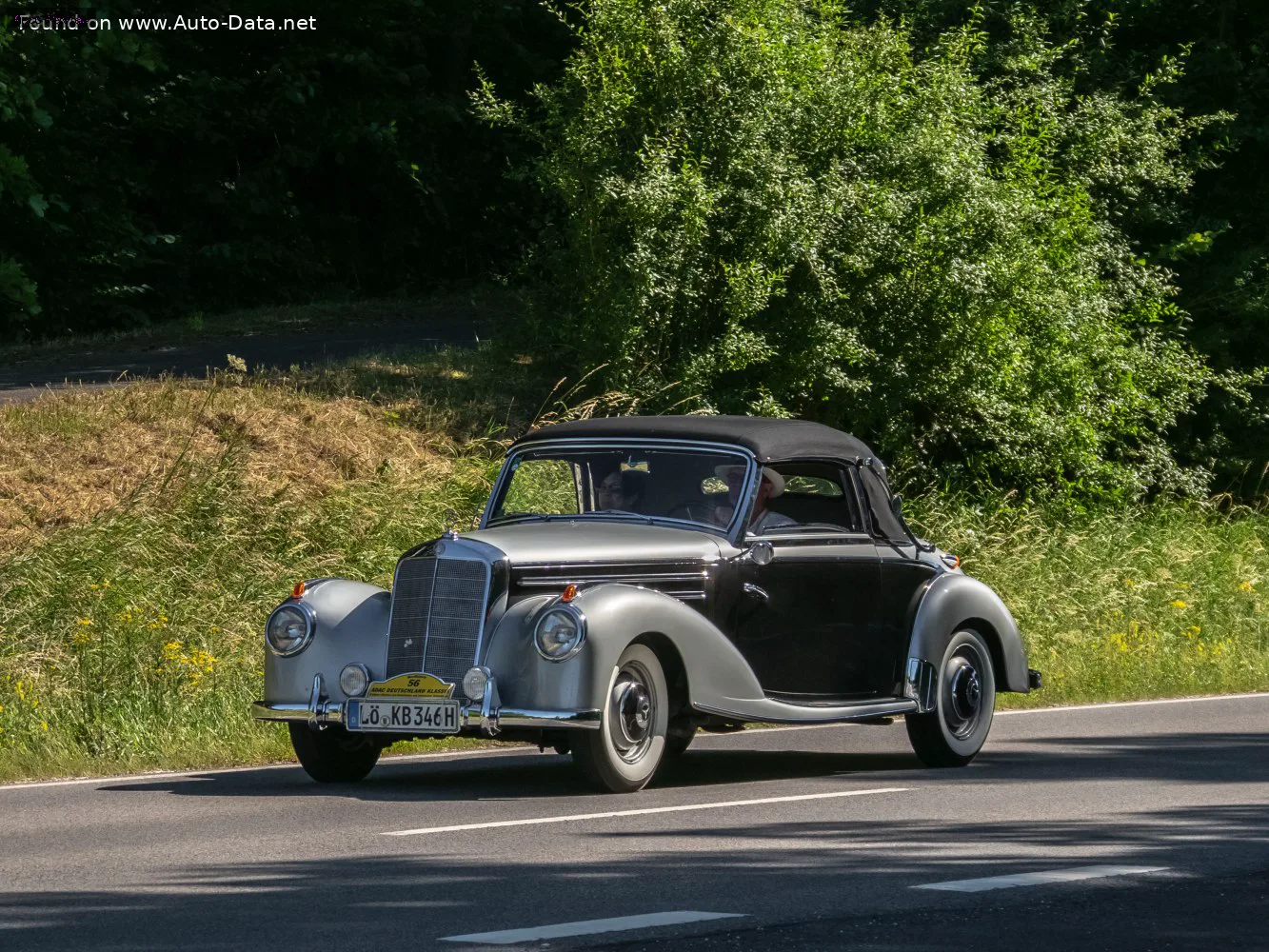 Mercedes-Benz W187 W187 Cabriolet A — фото 3
