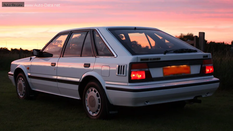 Nissan Bluebird Bluebird Hatchback (T72,T12)