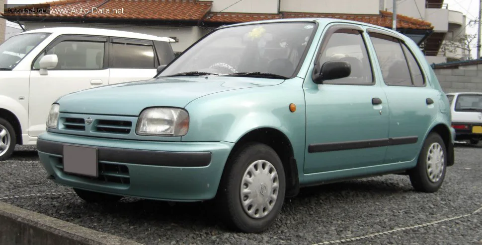 Nissan March March (K11)