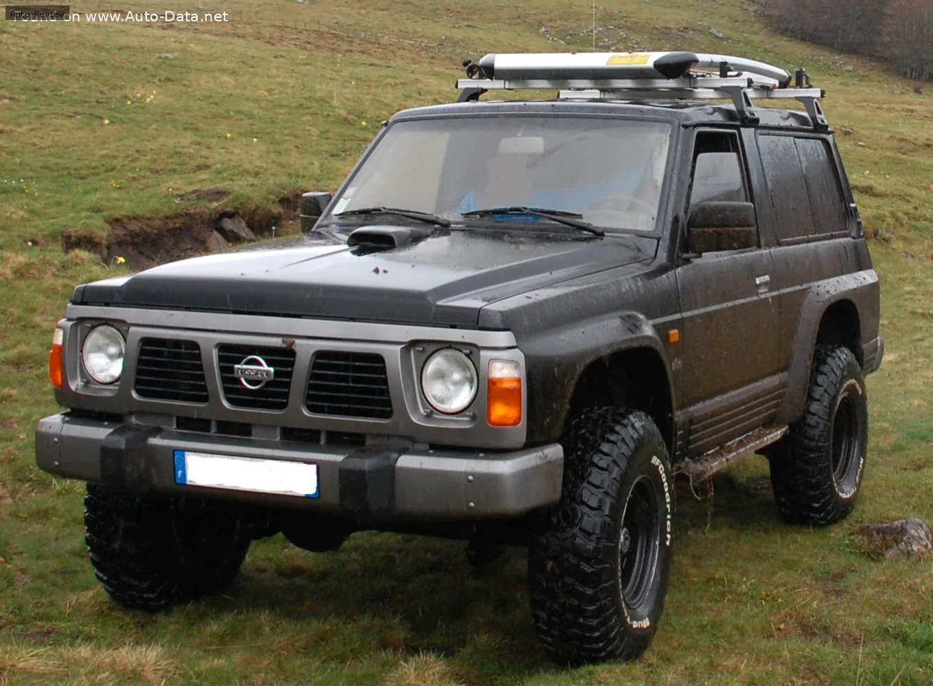 Nissan Patrol Patrol IV 3-door (Y60)