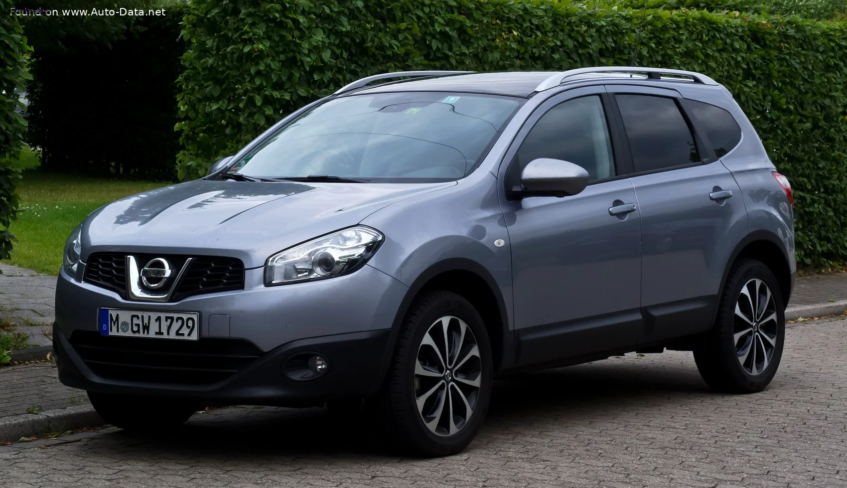 Nissan Qashqai Qashqai+2 I (NJ10, facelift 2010) — фото 2
