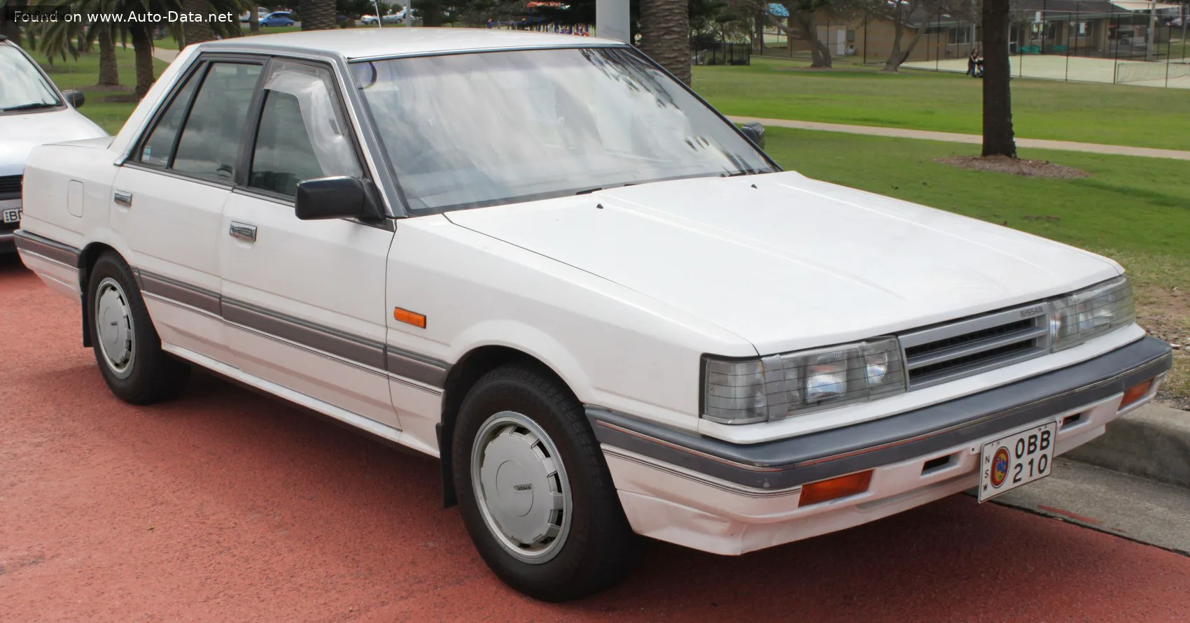 Nissan Skyline Skyline VII (R31) — фото 2